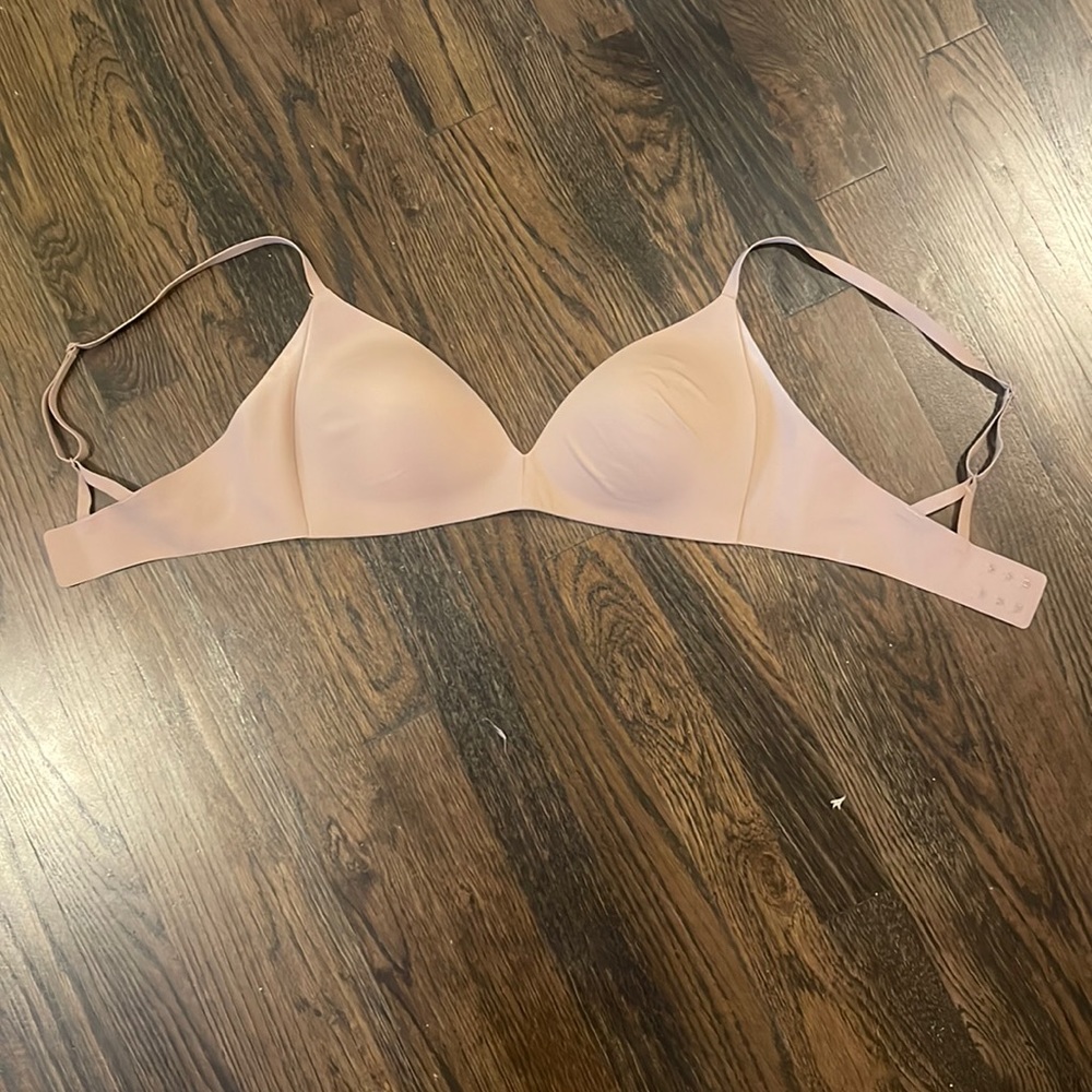 Lululemon Nude Padded Bra size 34C NWOT